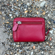 Load image into Gallery viewer, Red Leather Zip Round Credit Card Holder (back)