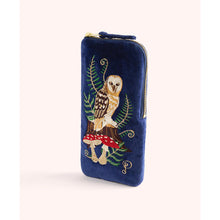 Load image into Gallery viewer, Woodland Owl Velvet Glasses Pouch