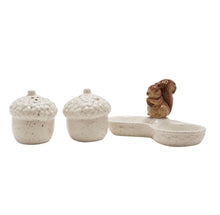 Load image into Gallery viewer, Ceramic Squirrel Acorn Salt & Pepper Shakers with Tray (tray)