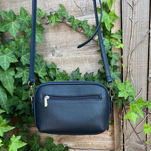 Load image into Gallery viewer, David Jones Double Zip Pebble Crossbody Bag (back)