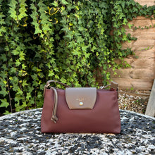 Load image into Gallery viewer, David Jones Slimline Crossbody & Shoulder Bag (burgundy)