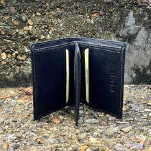 Load image into Gallery viewer, Gents Black Small Leather Wallet By Oak | 9 Card Slots (open)