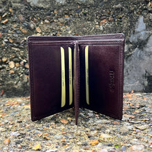 Load image into Gallery viewer, Gents Brown Small Leather Wallet By Oak | 9 Card Slots (open)
