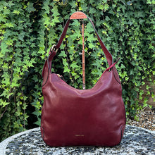 Load image into Gallery viewer, Gianni Conti Italian Leather Slouchy Shoulder & Crossbody Bag – Burgundy