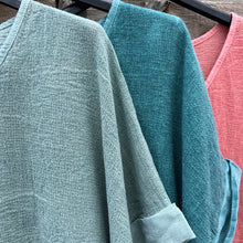 Load image into Gallery viewer, Made in Italy Textured Cotton Linen V-Neck Top (close up)