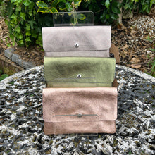 Load image into Gallery viewer, Siena Metallic Dual‑Compartment Leather Clutch & Crossbody – Made in Italy