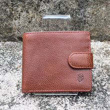 Load image into Gallery viewer, Gents Tan Leather Wallet with Tab By 'Oak' | 4 Card Slots (closed)