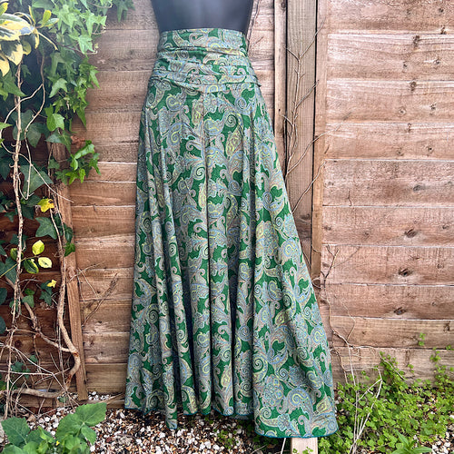 Green Silk Feel Paisley Printed Culottes