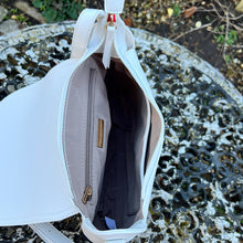 Load image into Gallery viewer, White &#39;Leila&#39; Saddle Bag By David Jones (open)
