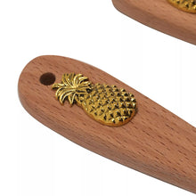 Load image into Gallery viewer, Set of 4 Pineapple Measuring Spoons (close up)
