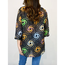 Load image into Gallery viewer, Drop Hem Colour Spiral Oversized Cotton Blouse (back)
