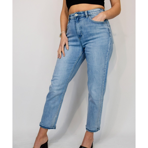 Light Denim Wash Mom Jeans