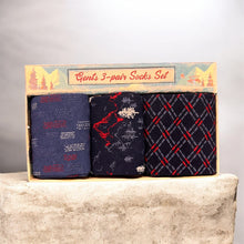 Load image into Gallery viewer, Gent's Alpine &amp; Check 3-Pair Socks Gift Set (boxed)
