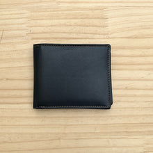 Load image into Gallery viewer, Gents Black &amp; Brown Soft Leather RFID Wallet By &#39;Zen&#39; | 12 Card Slots (closed)
