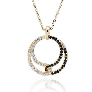 Gold Interlocking Circle Pendant Necklace