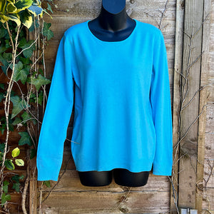 Plain Turquoise Round Neck Lightweight Knitted Top
