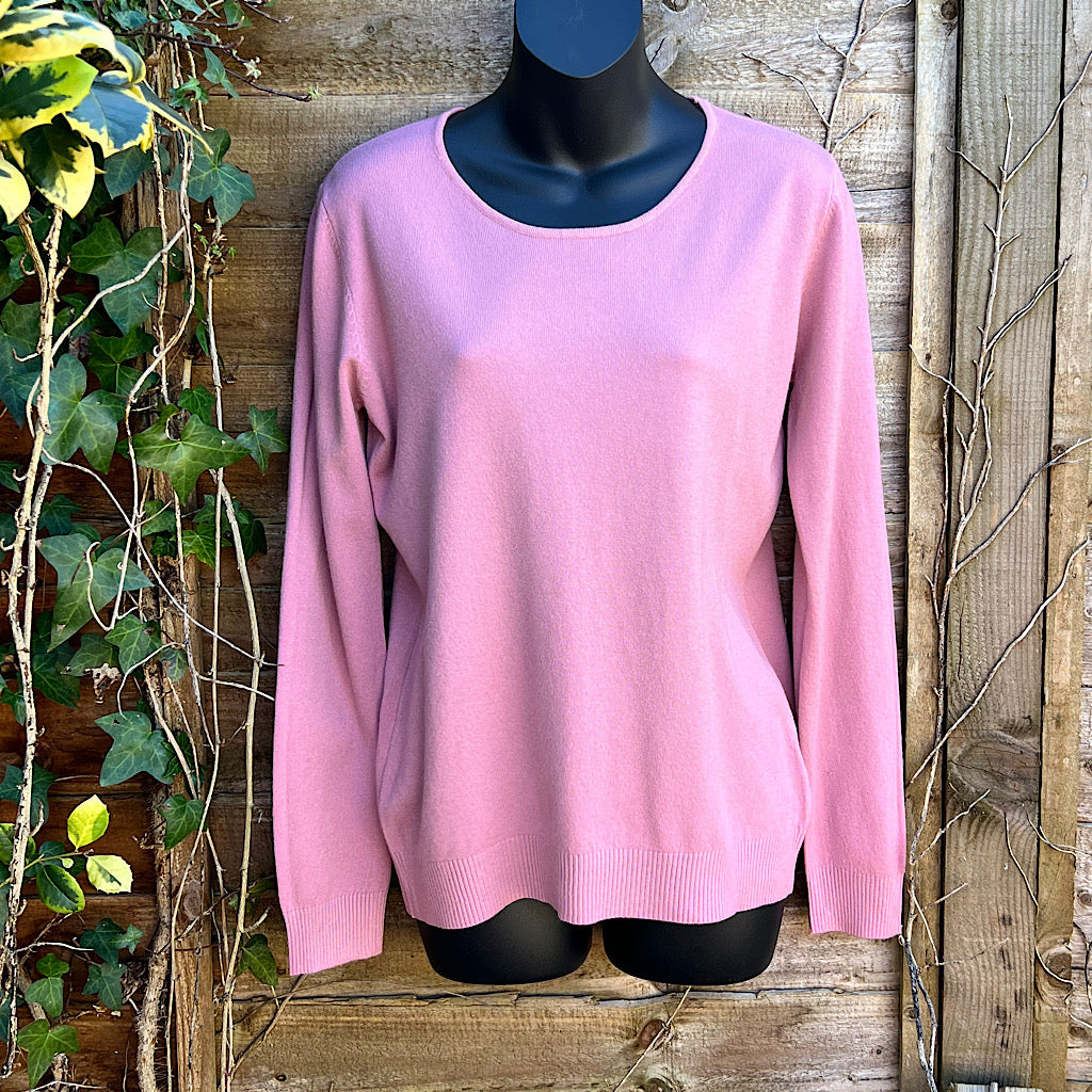 Plain Blush Round Neck Lightweight Knitted Top