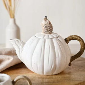 Hedgehog Teapot (lifestyle image)