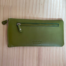 Load image into Gallery viewer, Green Leather Glasses Case
