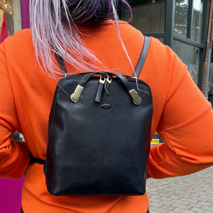 2 in One "Caterina" Italian Leather Shoulder Bag & Backpack | Black (backpack)
