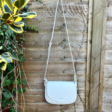 Load image into Gallery viewer, White &#39;Leila&#39; Saddle Bag By David Jones (hanging)

