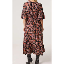 Load image into Gallery viewer, Autumnal Leaf Print V-Neck Shirred Maxi Dress (back)
