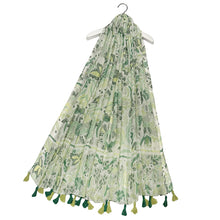Load image into Gallery viewer, Green Floral Print Paisley Tassel Scarf
