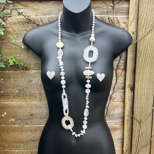 Pretty White Chunky Beaded & Ringed Long Necklace