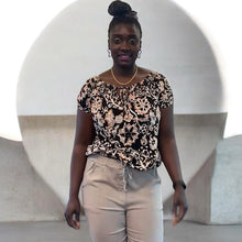 Load image into Gallery viewer, Amalfi Print Gypsy Top (mocha bloom)
