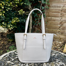 Load image into Gallery viewer, Light Grey Tote with Front Slip Pocket
