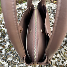 Load image into Gallery viewer, Bitter Chocolate Structured Tote Bag (mag dot)
