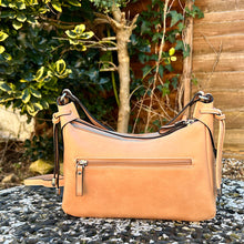 Load image into Gallery viewer, Beige Double Zip &#39;Arianna&#39; Italian Leather Crossbody Bag (back)
