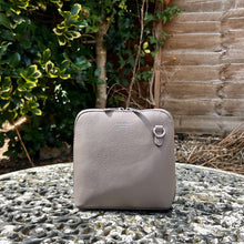 Load image into Gallery viewer, Fungi &#39;Mia&#39; Mini Crossbody Bag By David Jones
