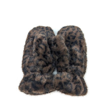 Load image into Gallery viewer, Chocolate Leopard Print Faux Fur Mittens (palm)
