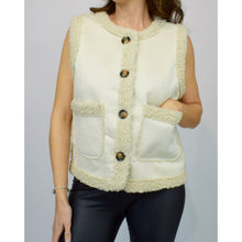 Load image into Gallery viewer, Cosy Chic Cream Sherpa Gilet (pockets)
