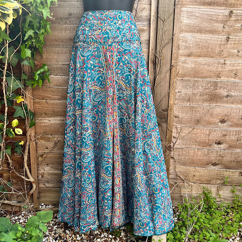Turquoise & Wine  Silk Feel Paisley Printed Culottes