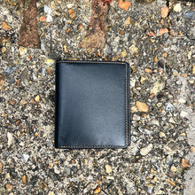 Load image into Gallery viewer, Gents Black Leather Wallet with Seville Stirp Inside | 12 Card Slots
