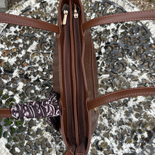 Load image into Gallery viewer, David Jones Croc-Effect Double Compartment Shoulder Tote with Scarf (double zip)
