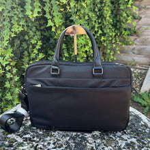 Load image into Gallery viewer, David Jones Lightweight Business &amp; Laptop Bag (back)
