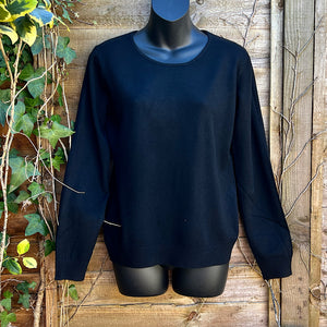 Plain Black Round Neck Lightweight Knitted Top
