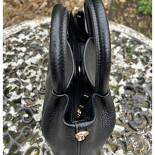 Load image into Gallery viewer, Envy Pebble-Effect Grab &amp; Crossbody Bag (press stud)
