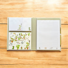 Load image into Gallery viewer, Gardeners' Notes Pad &amp; Pen Set (open)
