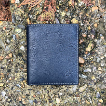 Load image into Gallery viewer, Gents Black Small Leather Wallet By Oak | 9 Card Slots
