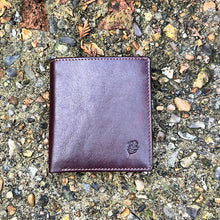 Load image into Gallery viewer, Gents Brown Leather Tri-Fold Wallet By Oak (closed)

