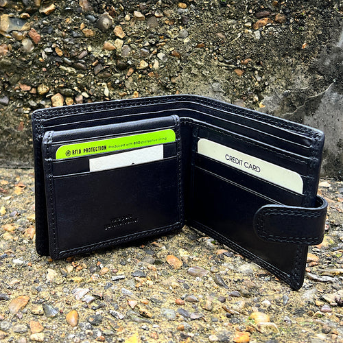 Gianni Conti Classic Black Italian Leather Wallet – Tab Closure (open)