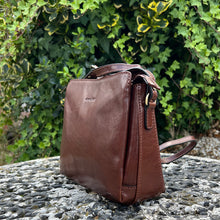 Load image into Gallery viewer, Gianni Conti Italian Leather Organiser Crossbody Bag (side)
