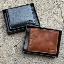 Load image into Gallery viewer, Gianni Conti Italian Leather RFID Bifold Wallet (2)
