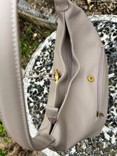 Load image into Gallery viewer, Hobo Style Shoulder Bag with A Gold Toggle Clasp Detail (warm taupe back)

