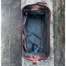 Load image into Gallery viewer, Gents Natural Waxed Leather Wash Bag (open)
