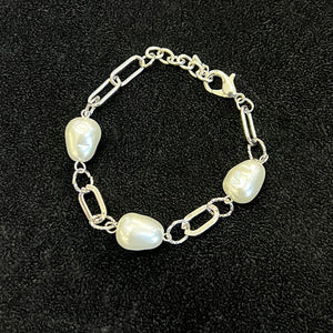 Silver Chain with Pearl Clasp Bracelet